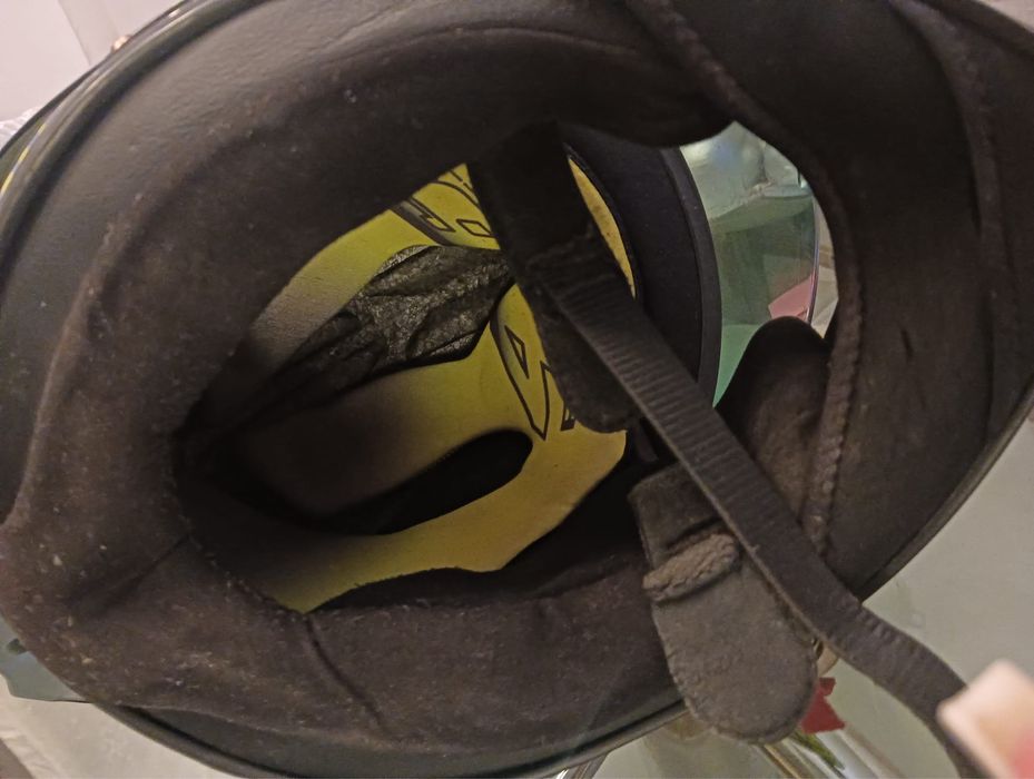 Agv pista gp valentino rossi edicçao monster