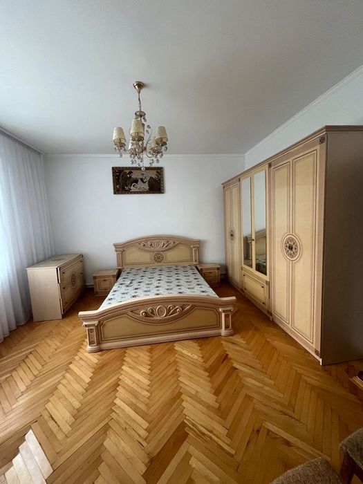 Будинок продаж Радехів Шевченка 64