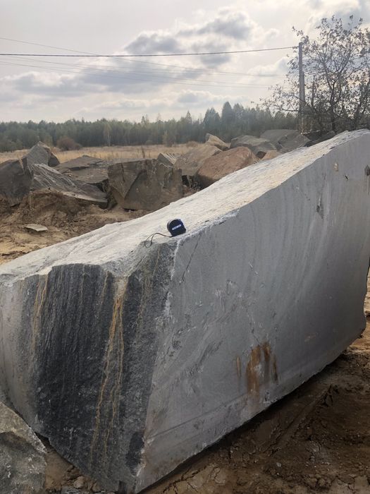 Блоки габро Буки