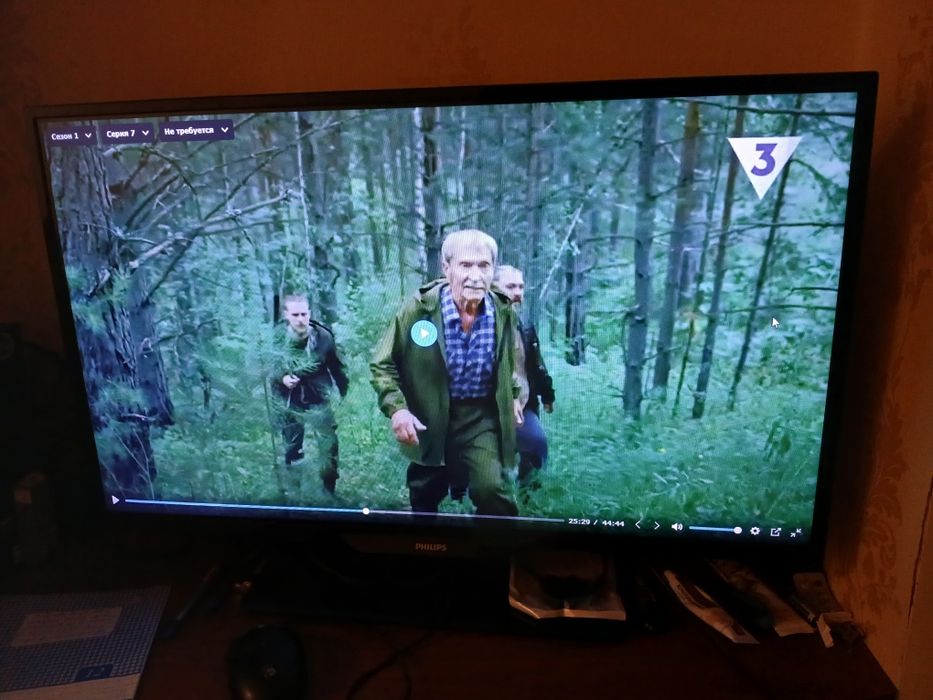 Продам телевізор 32 дюймів Samsung ue32e5s5537v