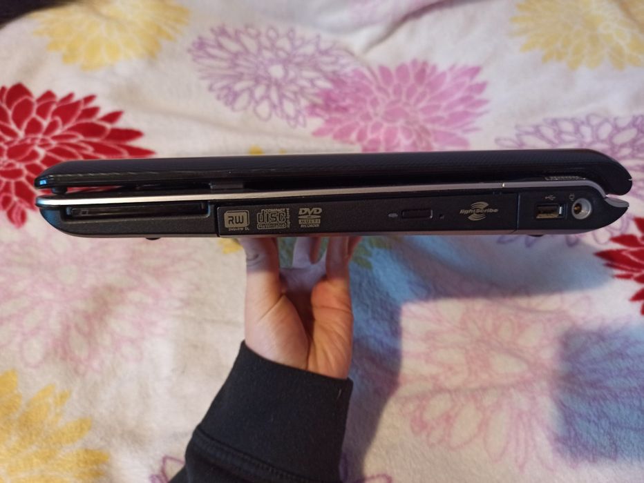 HP Pavilion dv6500 Vista HP 64-bit 4 GB RAM 160 GB HDD Sprawny!