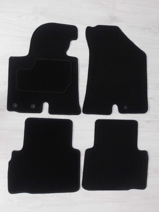 Dywaniki Welurowe Hyundai IX35 Dopasowane stopery