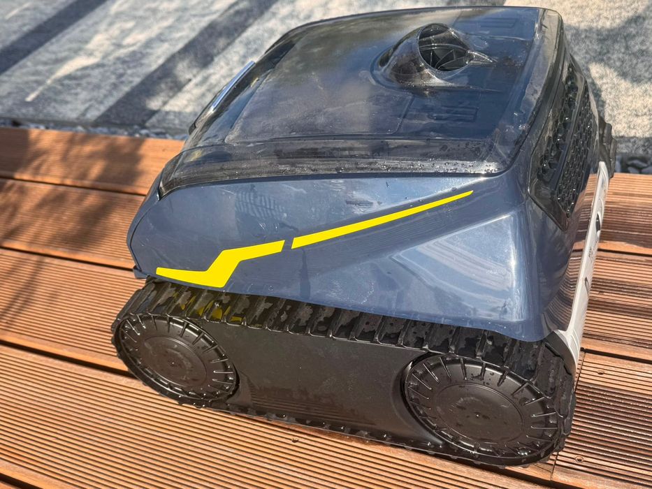 Robot czyszczący do basenu ZODIAC RF 5400 iQ bezprzewodowy