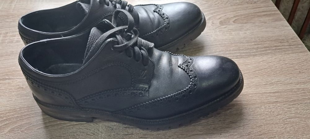 Продаю туфли Louis Vuitton оригинал