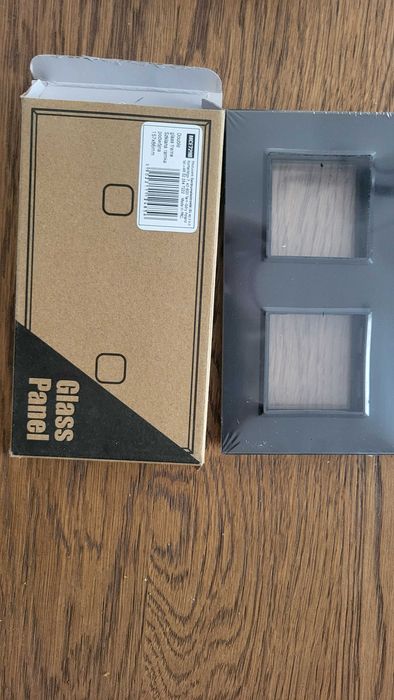 MCE720B – Szklana ramka podwójna (czarna)