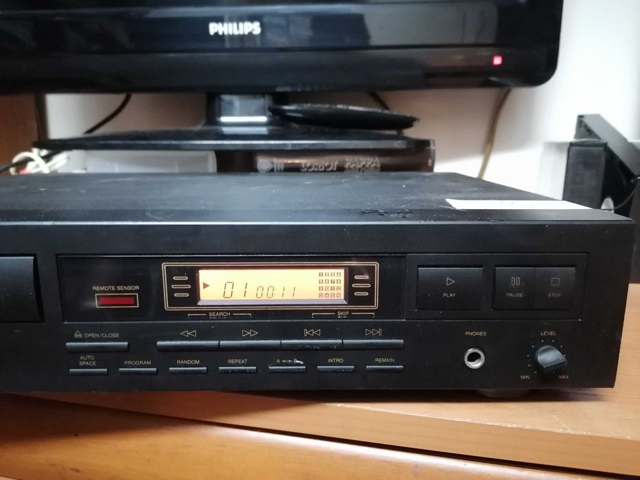 Odtwarzacz CD Radiotone CD4200