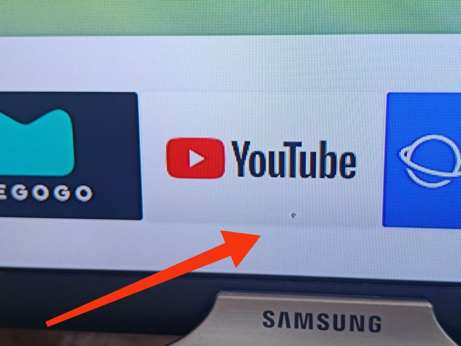 Телевизор SAMSUNG UE32M5500AU