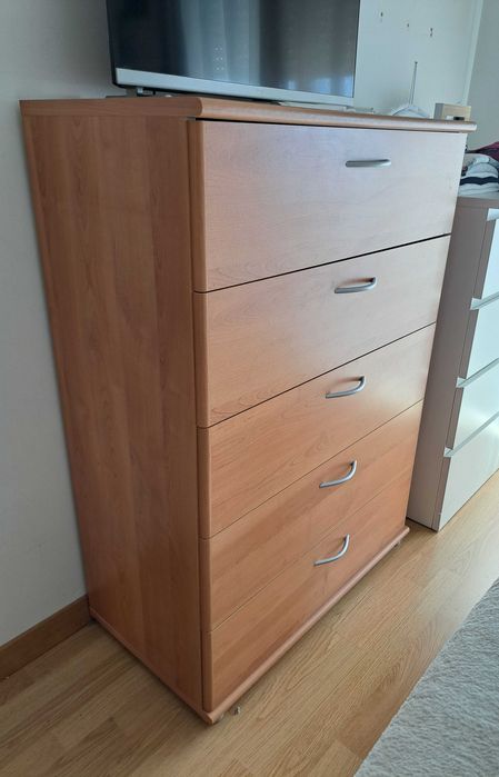 Comoda 5 gavetas