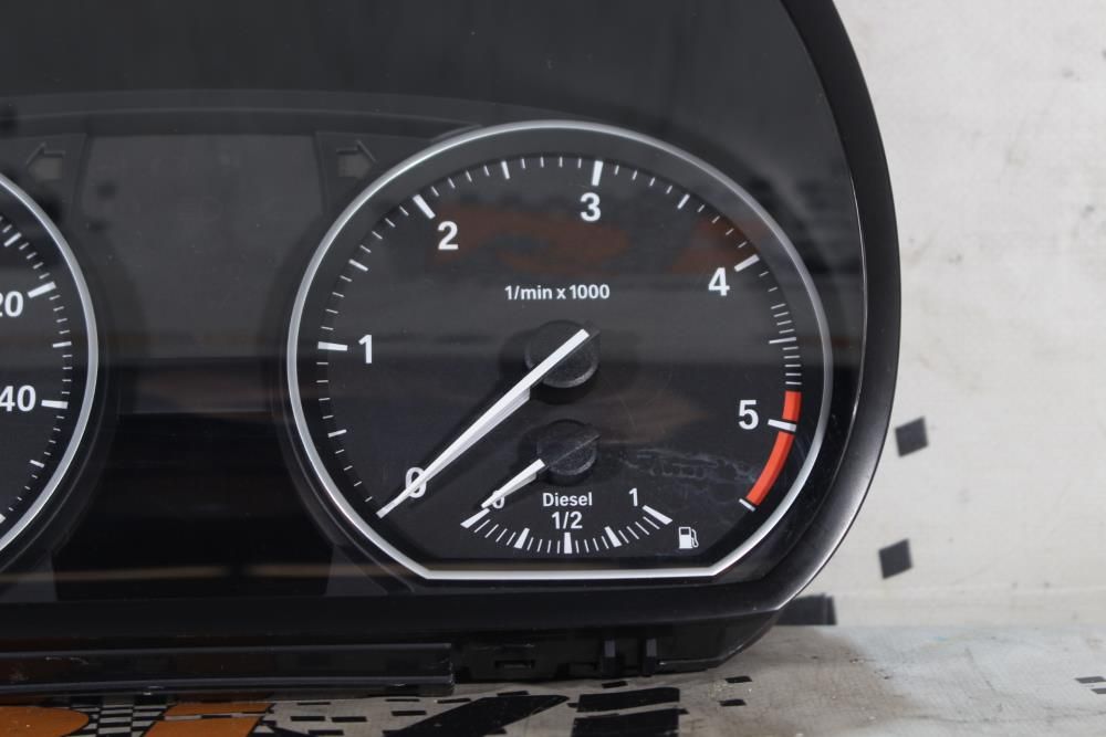 Quadrante / painel de instrumentos BMW 1 Coupé (E82)