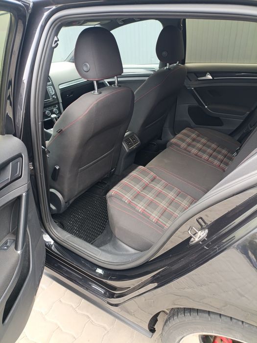 Продам Volkswagen Golf Gti 2016г.
