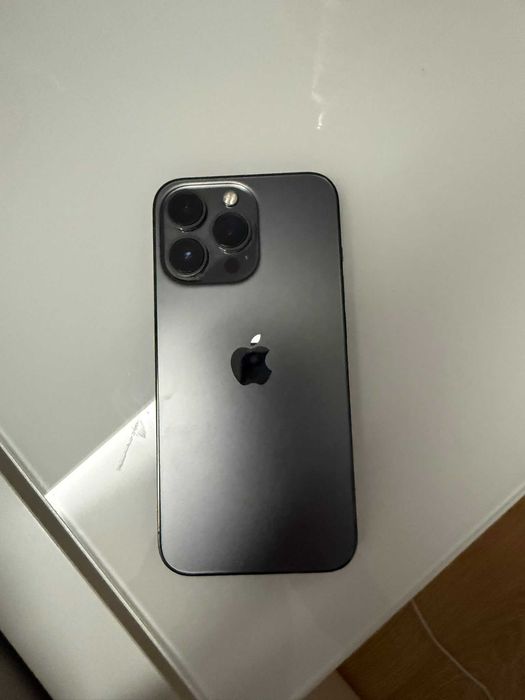 iPhone 13 Pro 512 GB — Estado impecável