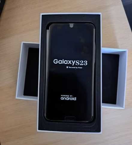 Samsung Galaxy S23 • Preto • 128 GB • Estado Excelente