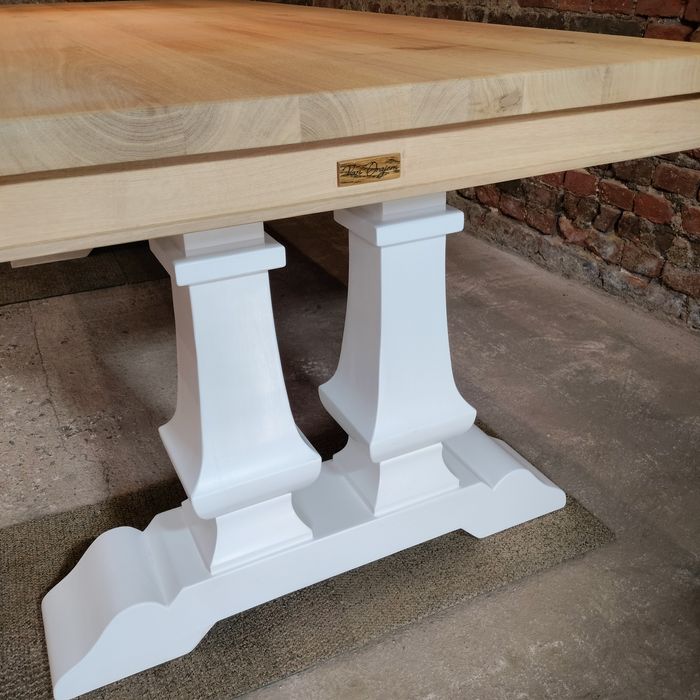 Stół dębowy klasztorny