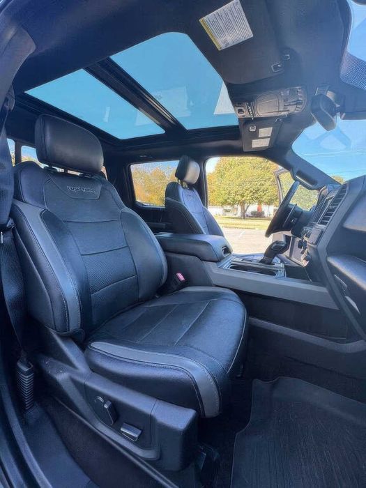 Ford F-150 Raptor      2018