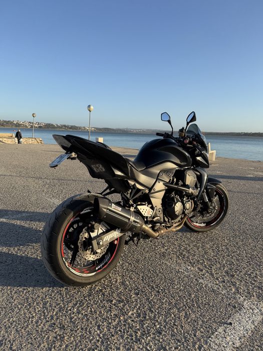 Vendo Kawasaki Z 750 Black Edition 2008