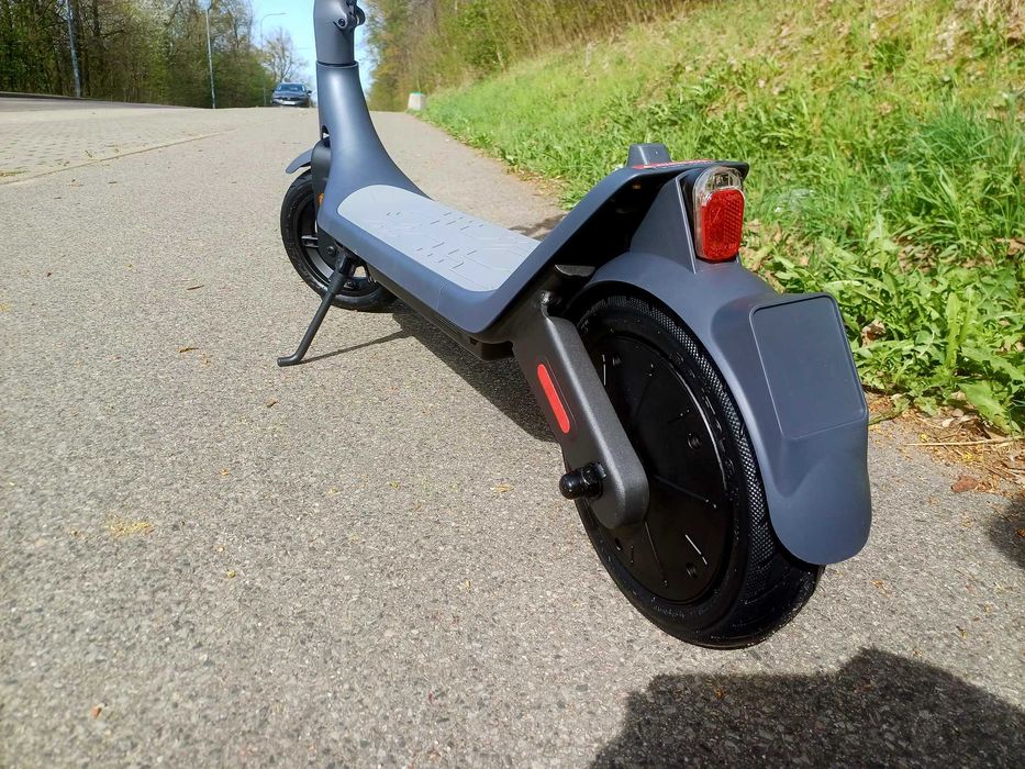 10" Nowy Model 2026 Duża Hulajnoga Elektryczna koła pompowane Moc 350W