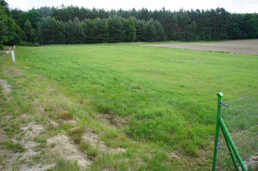 Działka budowlana w malowniczej okolicy.