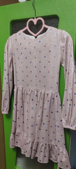 Яскраве платтячко