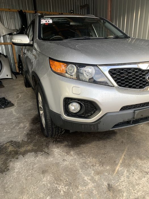 Авторозборка Kia Sorento Передні фари 2009-2014