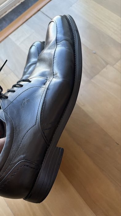 Sapatos sociais Fluchos em pele preta tamanho 43