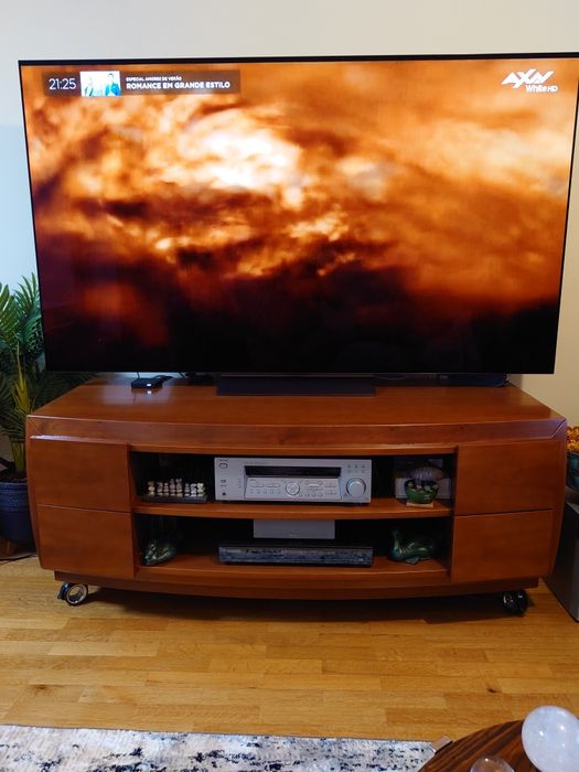 Móvel tv maciço novo 1,50 Cumprimentos 63 Altura 70 fundo