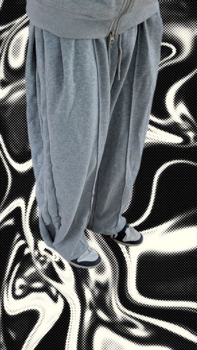 Szare spodnie dresowe