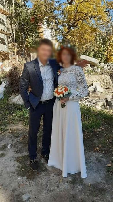 Вишукана дизайнерська весільна сукня
