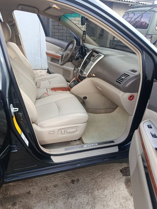 Продам Лексус RX350