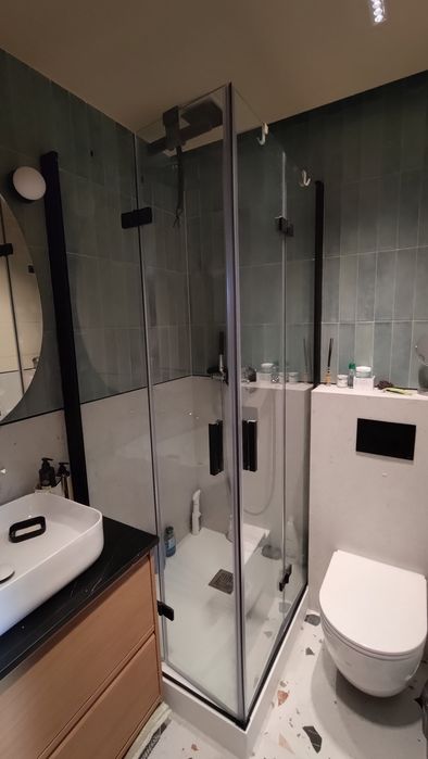 Kabina prysznicowa Bernstein 90x80,szklo 8mm z brodzikiem