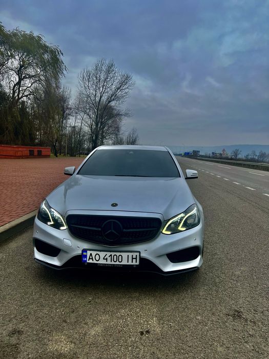 Мерседес Е212 ful AMG