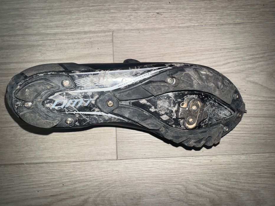 Sapatos Btt DMT KM30