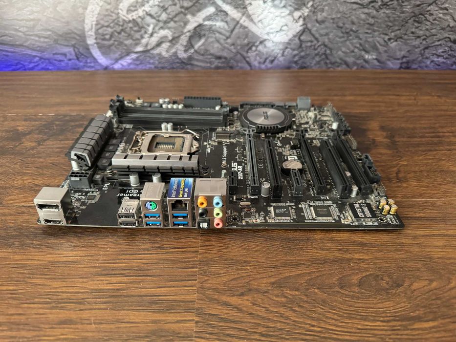 Как новая! Материнская плата ASUS Z97-AR DDR3 1150 сокет Гарантия!