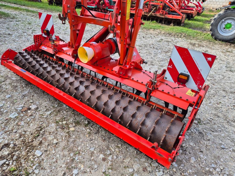 Agregat aktywny KUHN Hrb 302 3m Maxi Packer! Zęby 35cm