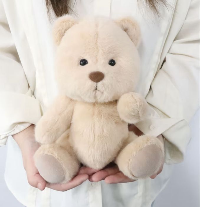 Милый плюшевый мишка из тиктока