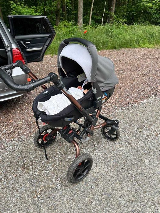 Fotelik/gondola Jane Matrix Light 2 z obrotową bazą Isofix 360