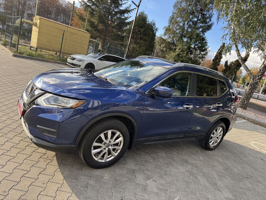 Nissan Rogue SV AWD