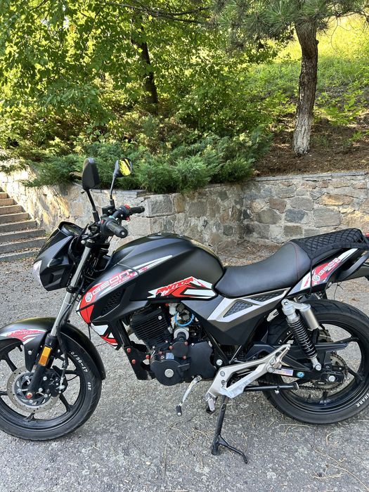 Мотоцикл Geon Pantera 200