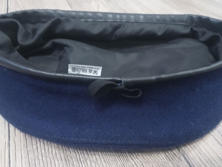 Beret  granatowy Harcerski ZHP gratis granatowe getry i wywijki  2 szt