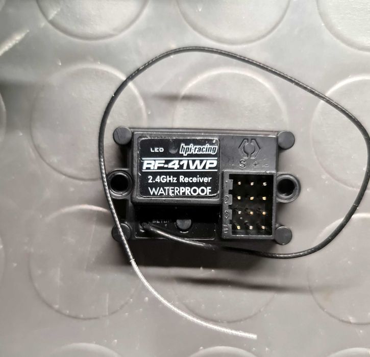 Comandos/Recetores radio-controle Arrma, Flyskye, HPI (Novos)