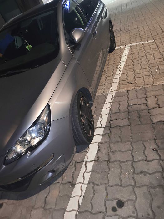 Peugeot 308 vendo ou troco