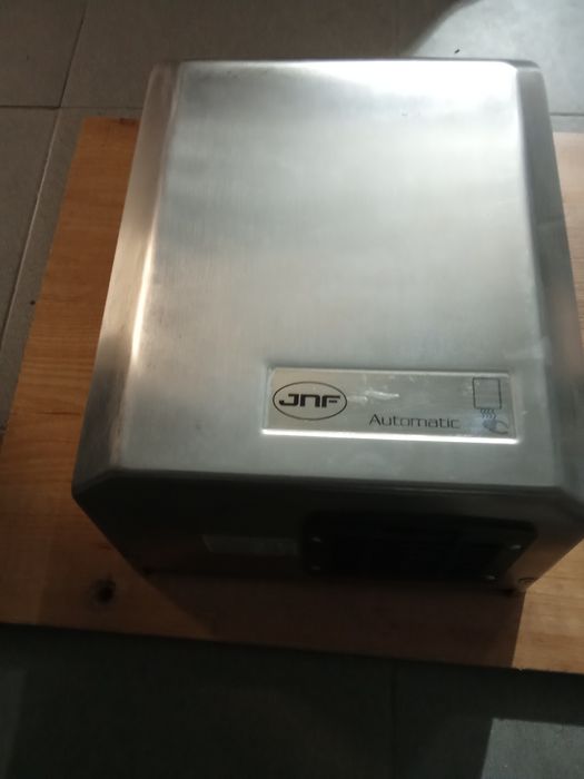 Secador de mãos automático inox