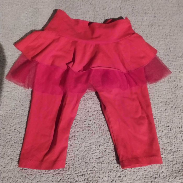 Dziewczęce spodnie leginsy z falbanką 62/68 Boże Narodzenie święta