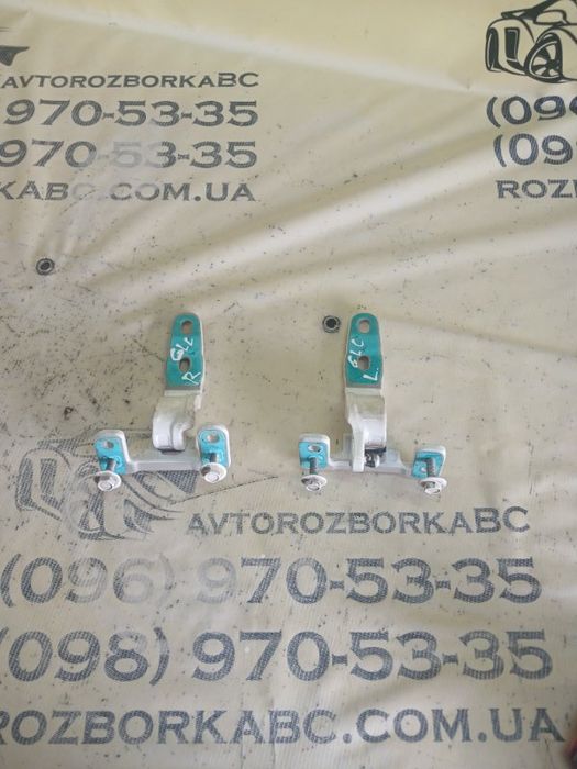 Петля крышки багажника Mercedes-Benz GLC 300 2018 задняя