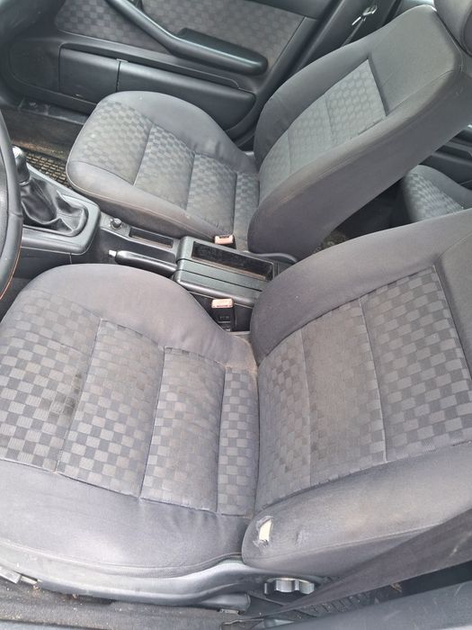 Автомобіль AUDI A6