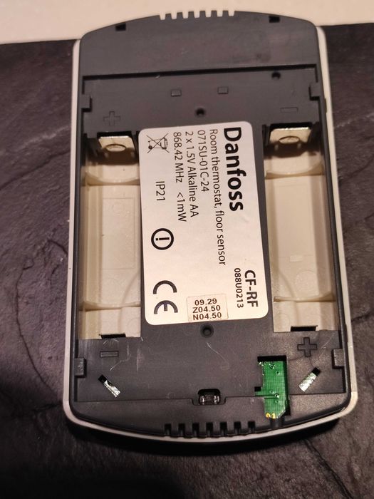 Danfoss CF-RF termostat.