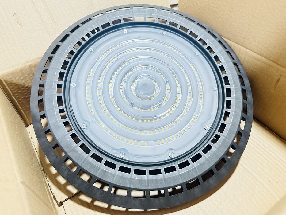 Campanula LED industrial 3 anos garantia