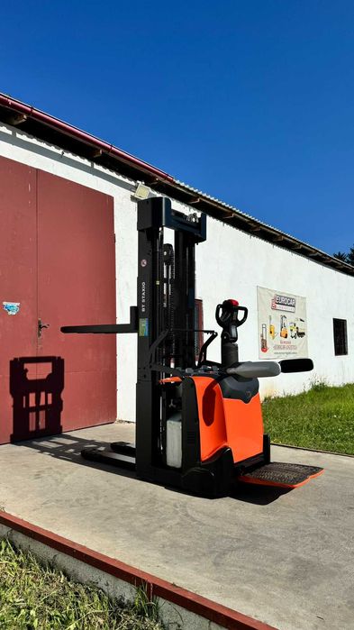 Штабелер електро 1263 Toyota BT SPE 160 1,6t 533cm Li-ion