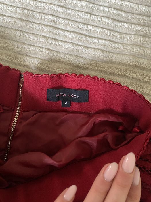 Спідниця червона