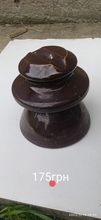 Ізолятор електричний