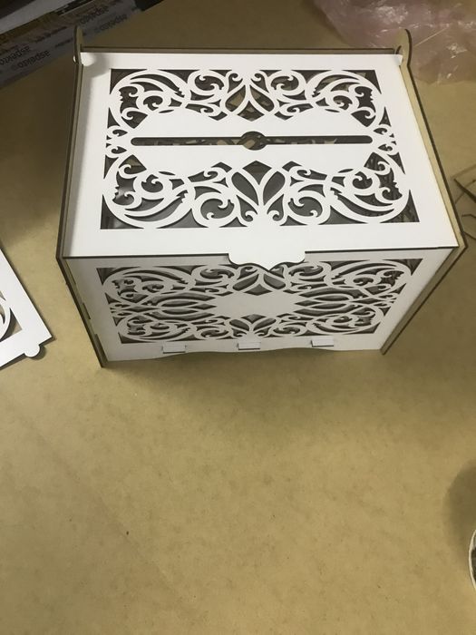 Весільна копілка для грошей і конвертів .